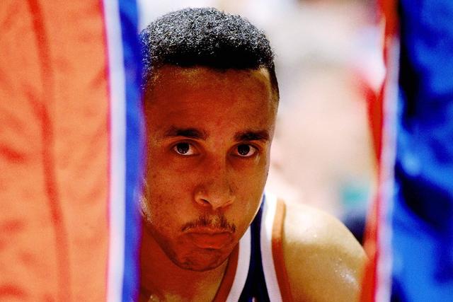 罗马诺：曼城签约18岁中卫朱马巴赫 转租给朗斯